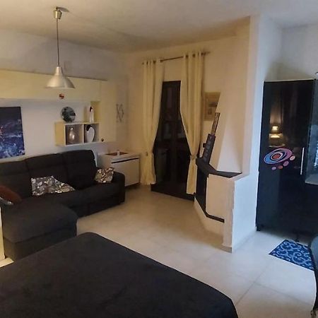 Appartamento Suite Deluxe Climatiz Cucina Giardino Wifi Smart Tv Amazon Prime Video Inclusi Aci Bonaccorsi Dış mekan fotoğraf