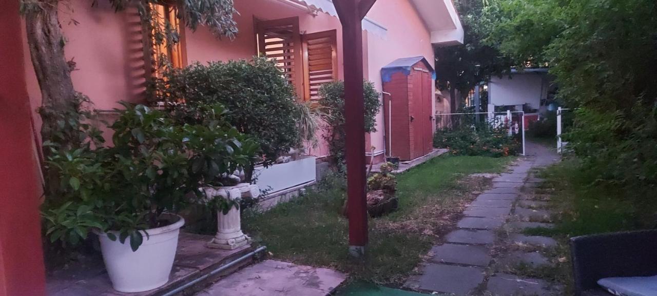 Appartamento Suite Deluxe Climatiz Cucina Giardino Wifi Smart Tv Amazon Prime Video Inclusi Aci Bonaccorsi Dış mekan fotoğraf