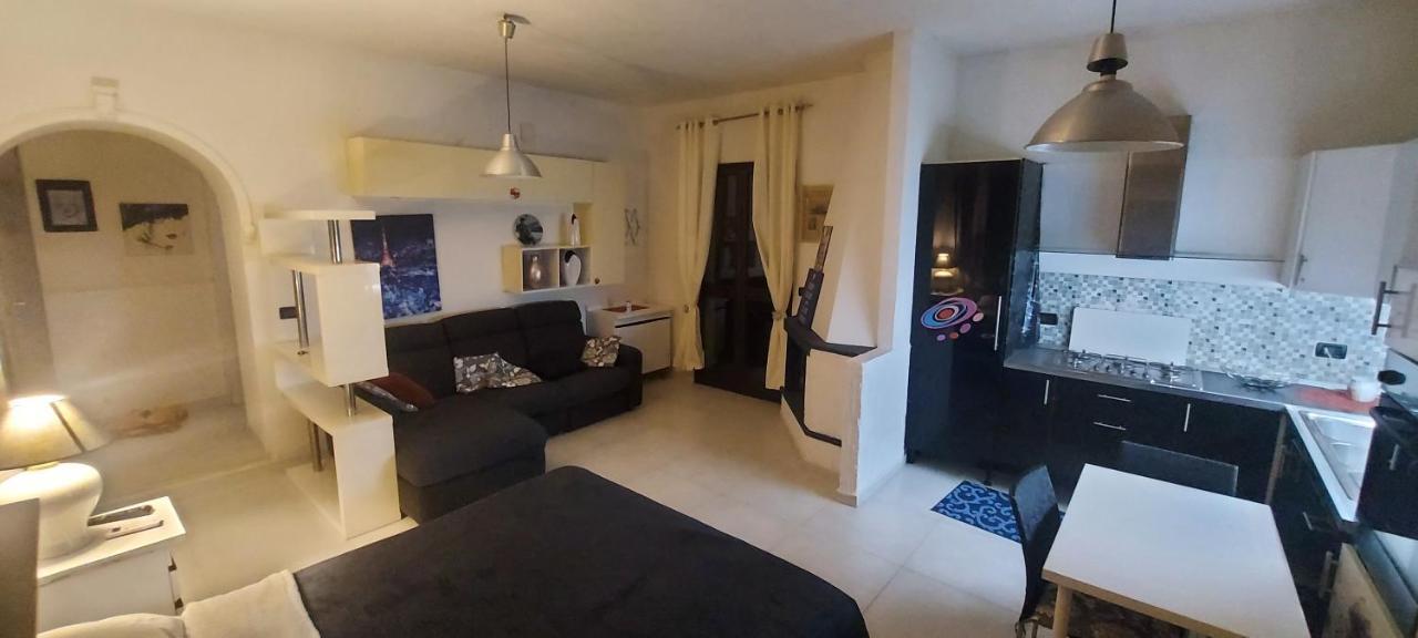 Appartamento Suite Deluxe Climatiz Cucina Giardino Wifi Smart Tv Amazon Prime Video Inclusi Aci Bonaccorsi Dış mekan fotoğraf